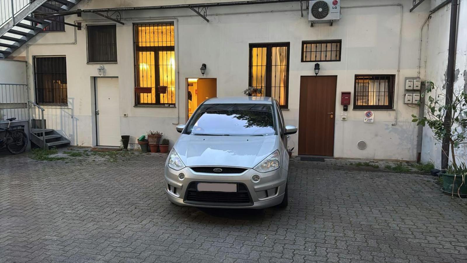 밀라노 La Casa Nel Cortile-Free Parking 아파트 외부 사진